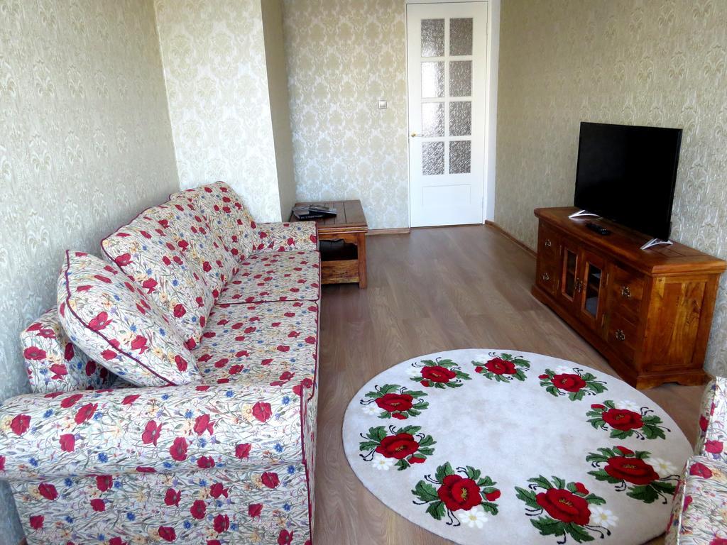 Apartement Endla Parnu Luaran gambar